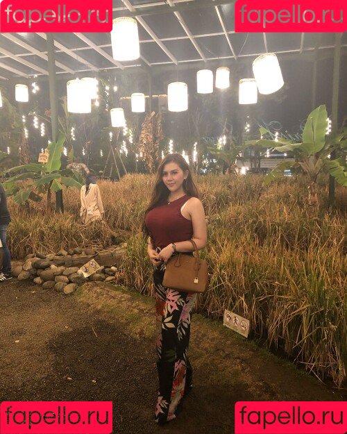 Renna Dyana Onlyfans Photo Gallery 