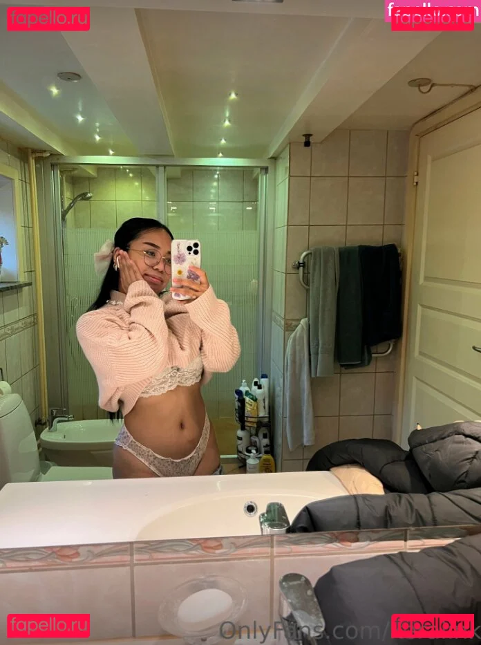 keraiink Onlyfans Photo Gallery 