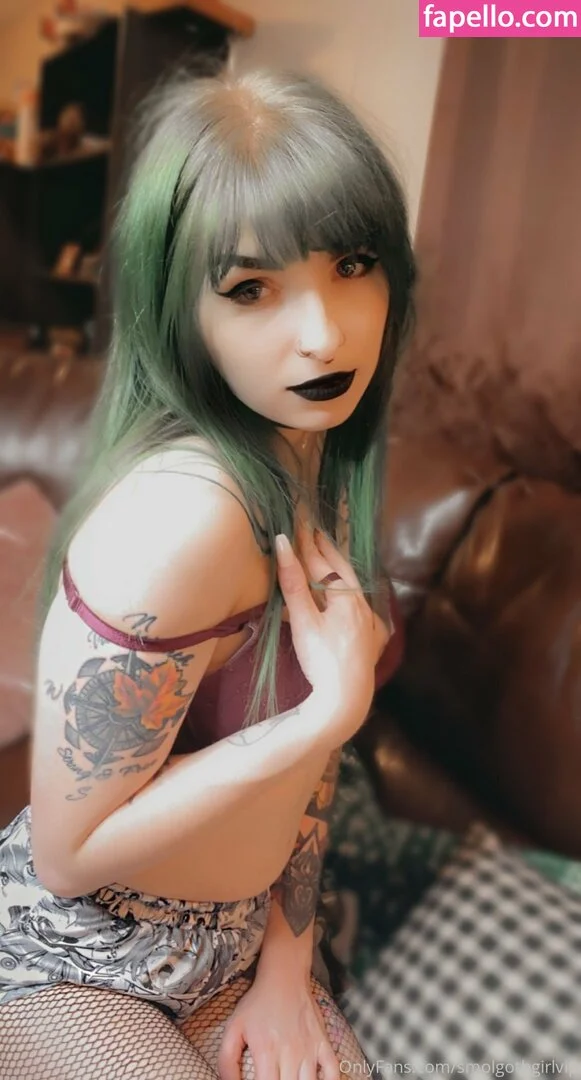 smolgothgirlvip Onlyfans Photo Gallery 