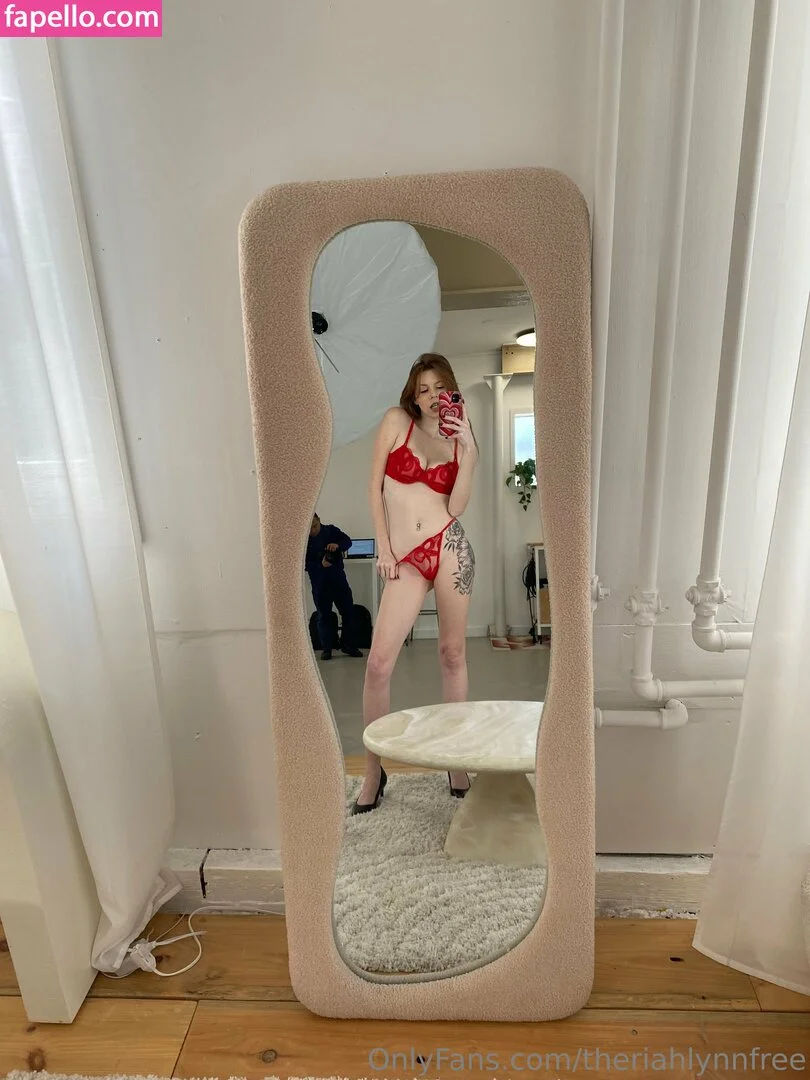 theriahlynnfree Onlyfans Photo Gallery 
