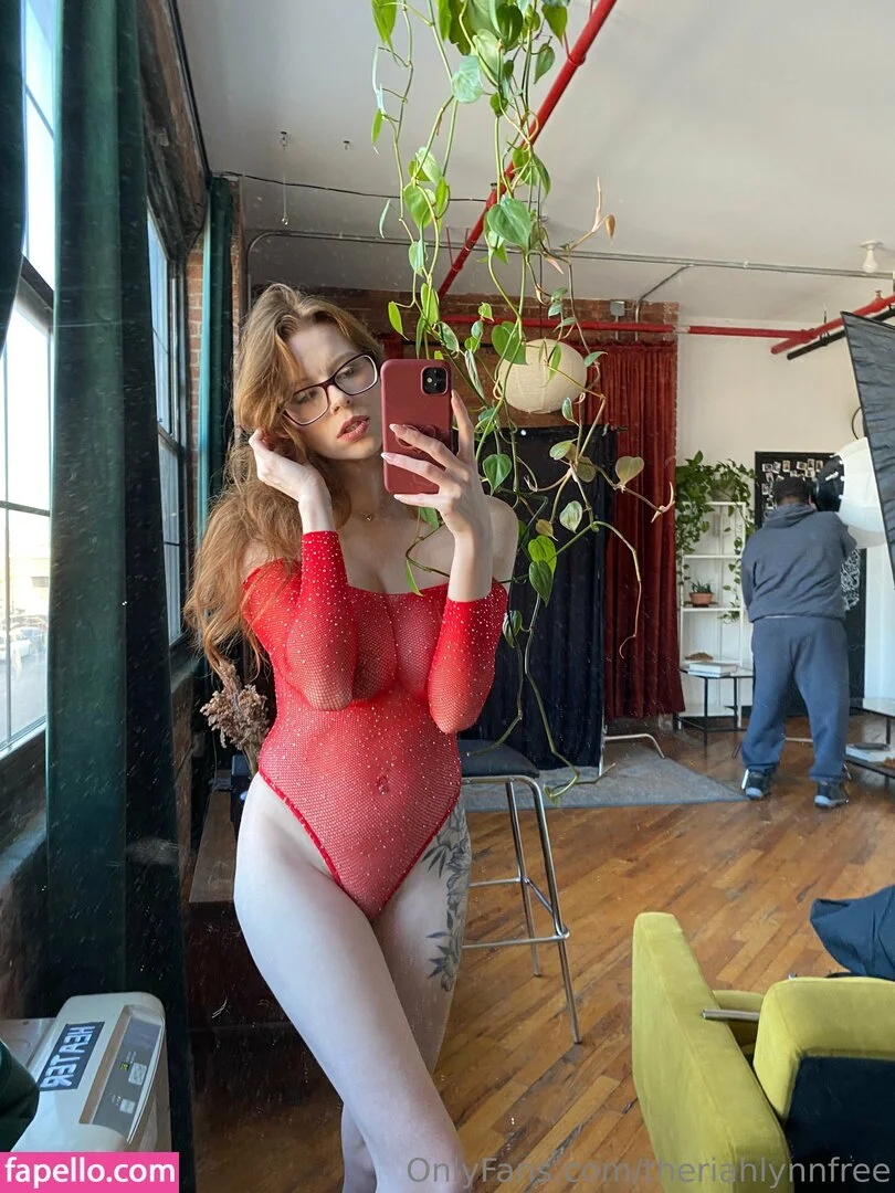 theriahlynnfree Onlyfans Photo Gallery 