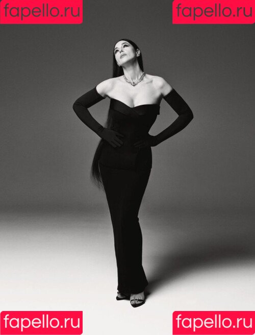 Monica Bellucci Onlyfans Photo Gallery 