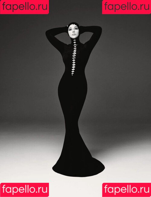 Monica Bellucci Onlyfans Photo Gallery 