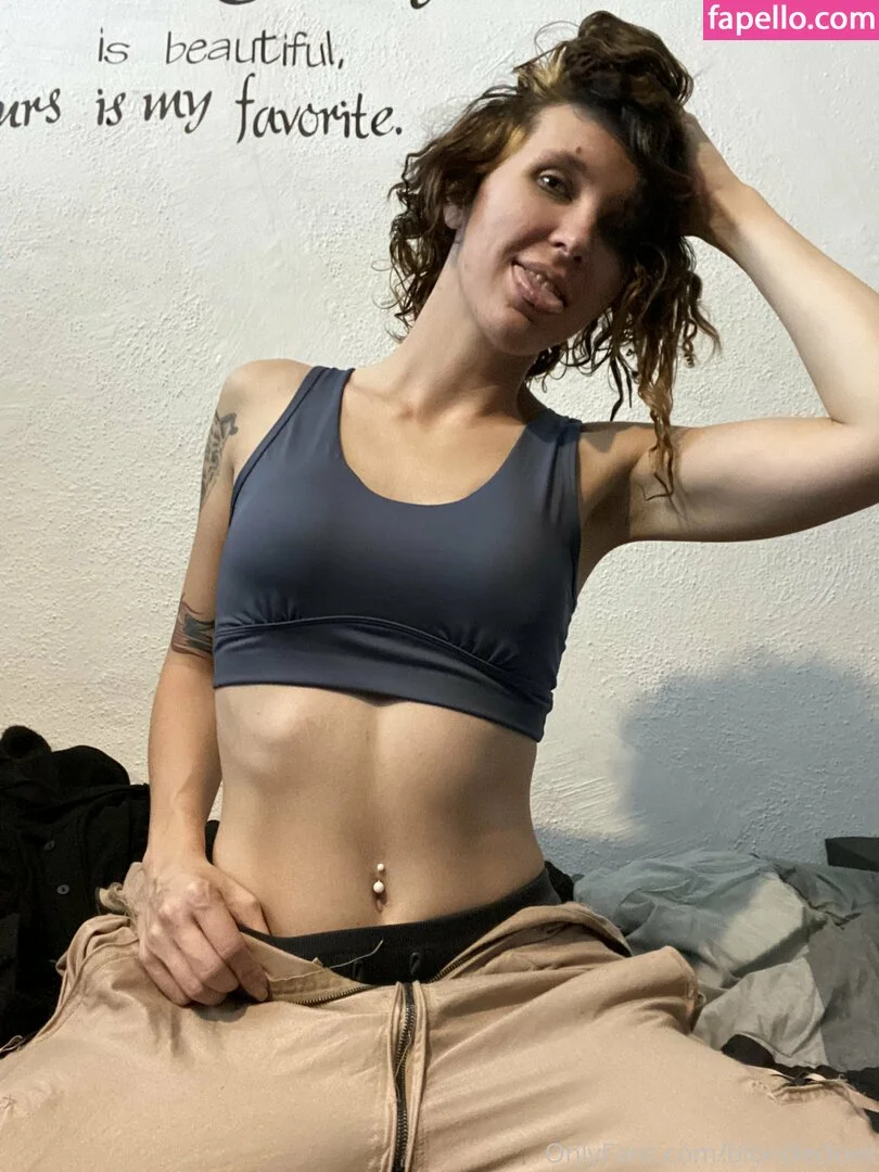 blondiedoes Onlyfans Photo Gallery 