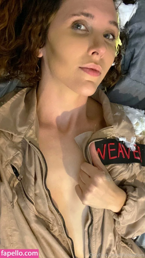 blondiedoes Onlyfans Photo Gallery 