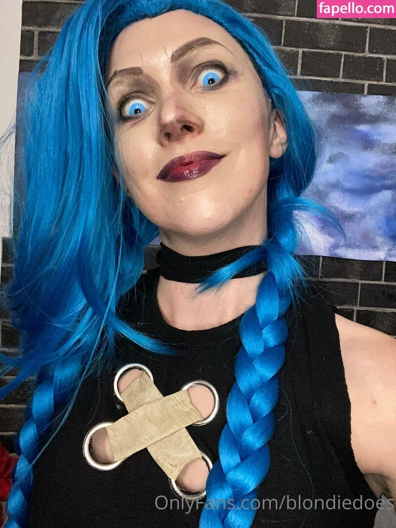 blondiedoes Onlyfans Photo Gallery 