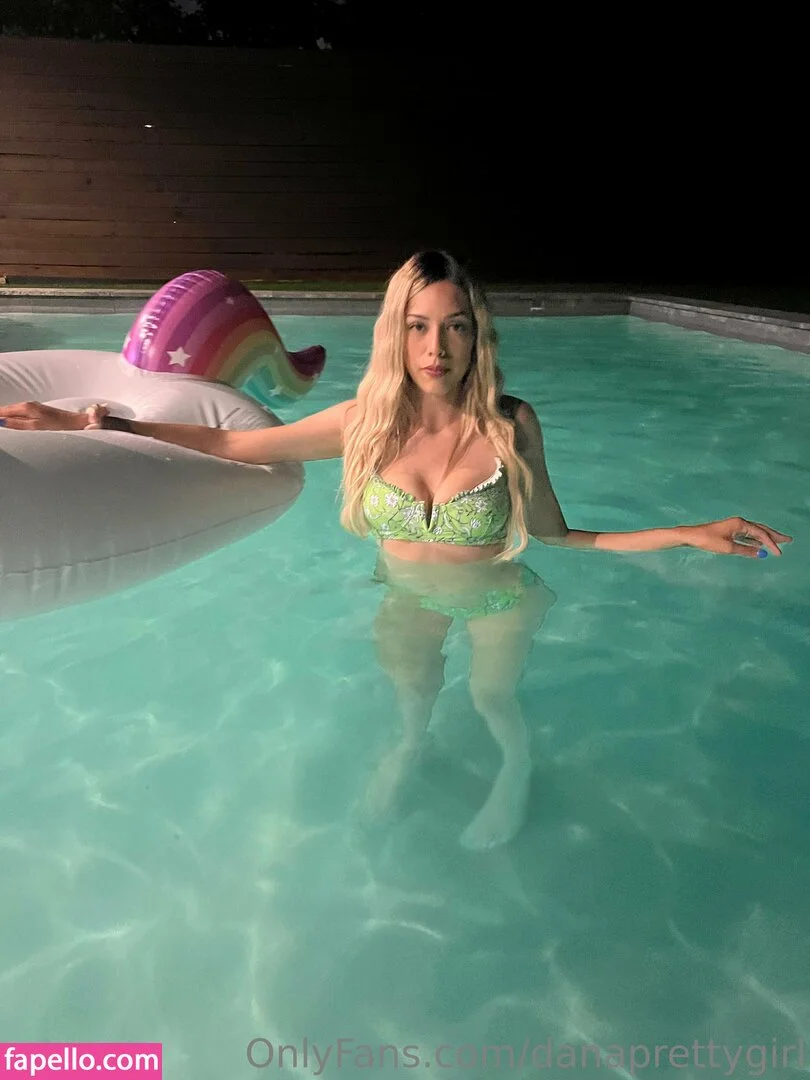 danagorgeus Onlyfans Photo Gallery 