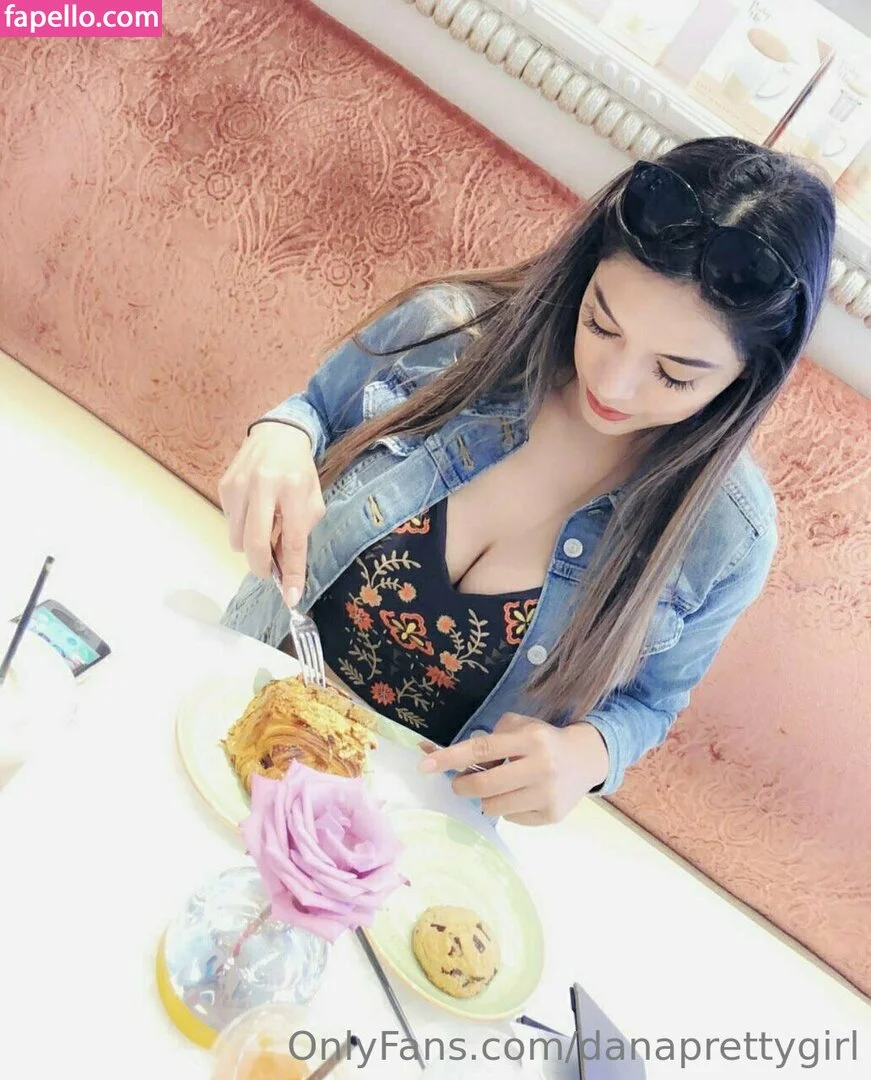 danagorgeus Onlyfans Photo Gallery 