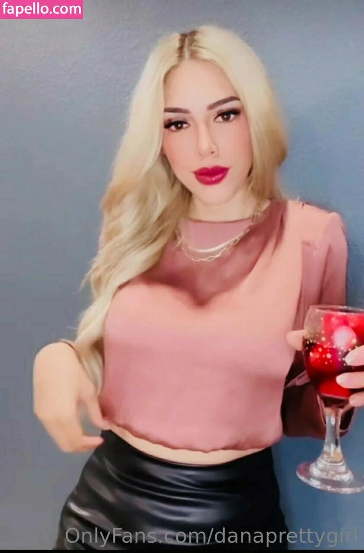 danagorgeus Onlyfans Photo Gallery 