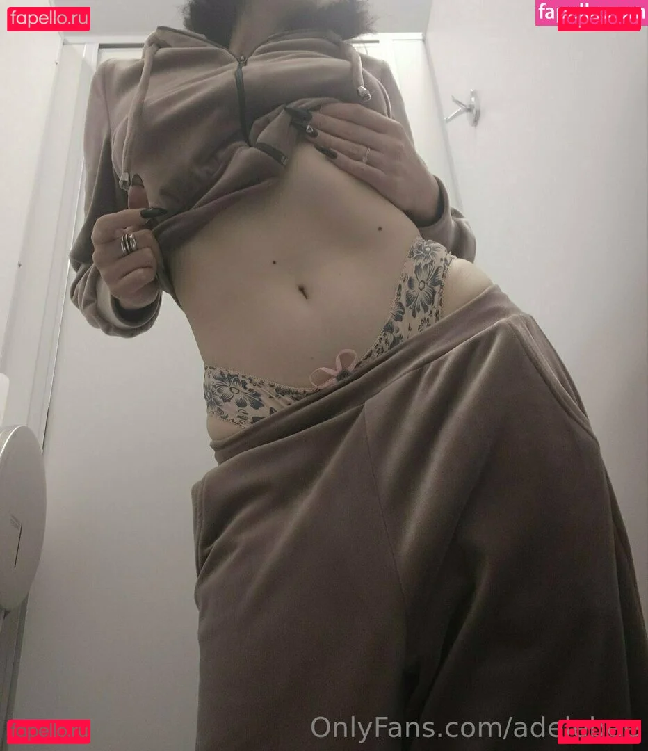 adelebee Onlyfans Photo Gallery 