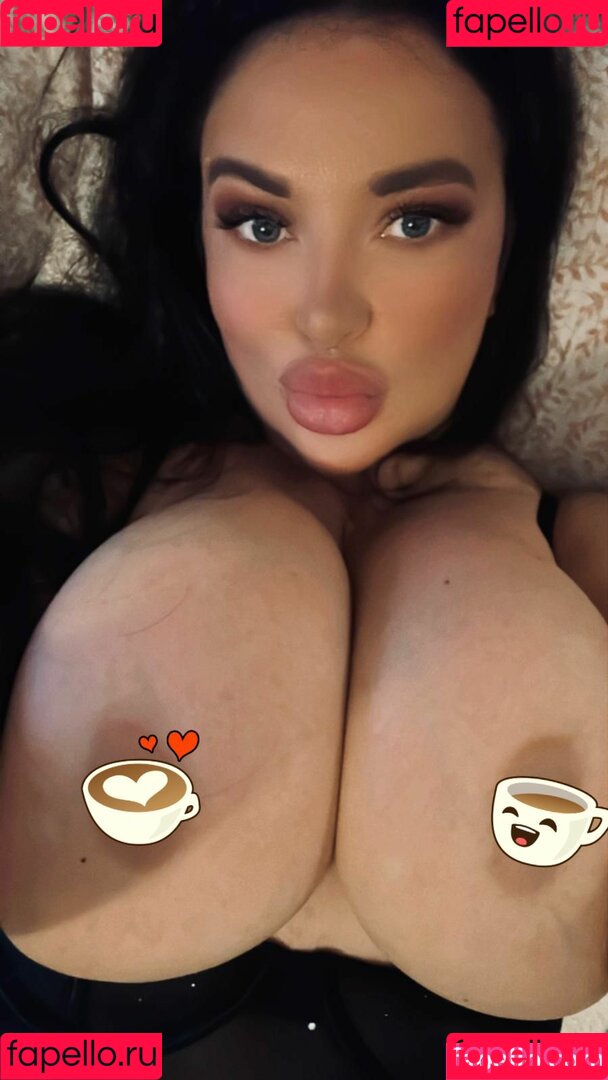 Helen Davis Onlyfans Photo Gallery 