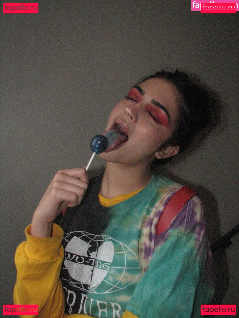 foreigntrashbag Onlyfans Photo Gallery 