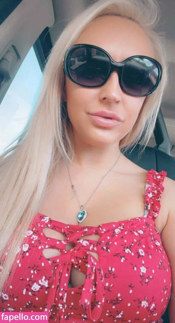 Amber Deen Onlyfans Photo Gallery 