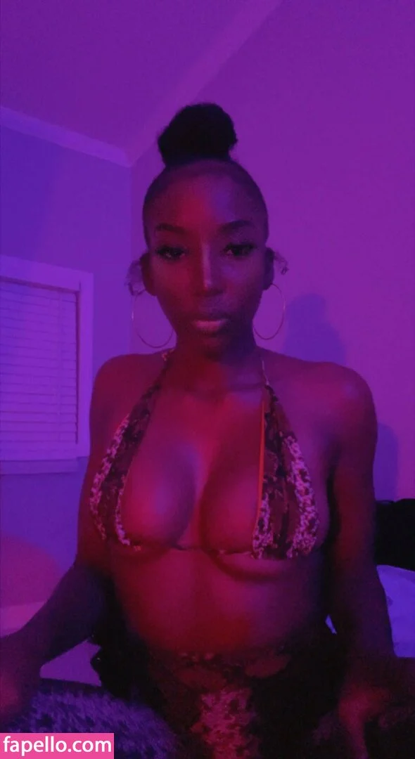 throatog Onlyfans Photo Gallery 