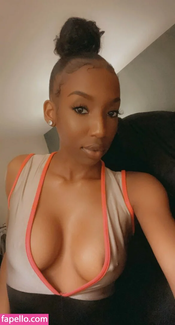 throatog Onlyfans Photo Gallery 