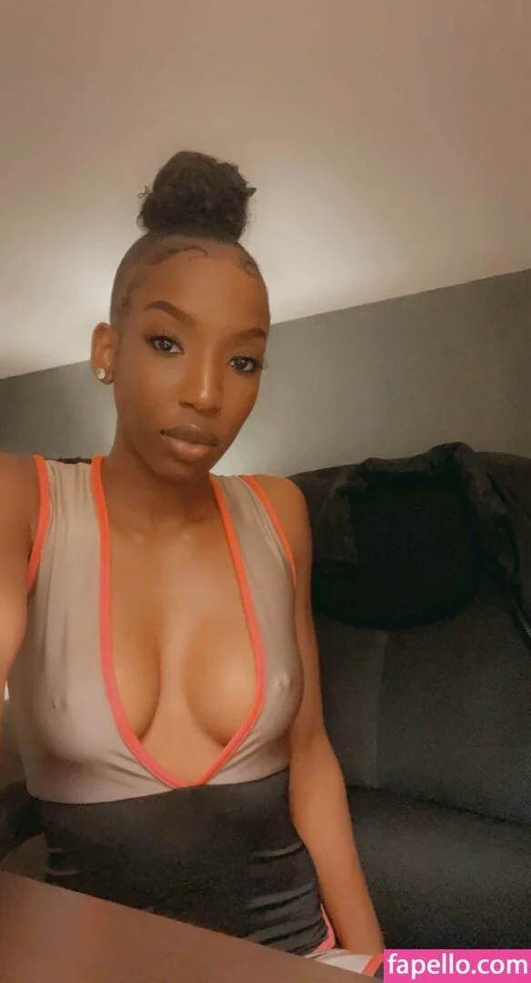 throatog Onlyfans Photo Gallery 