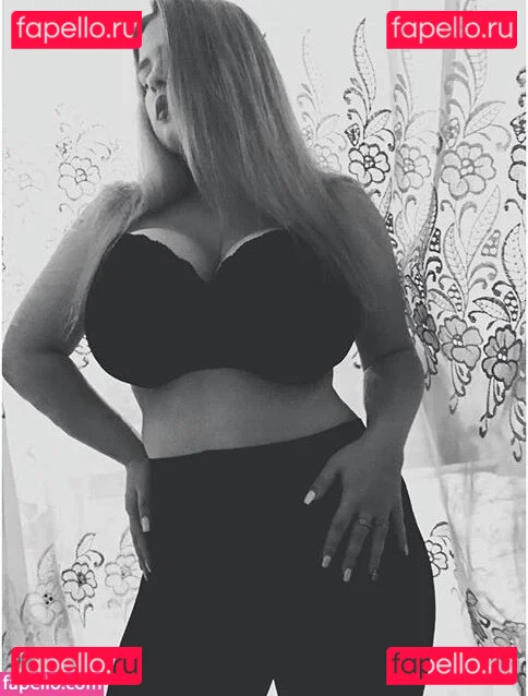 Julia Chegodar Onlyfans Photo Gallery 