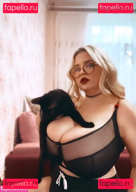 Julia Chegodar Onlyfans Photo Gallery 