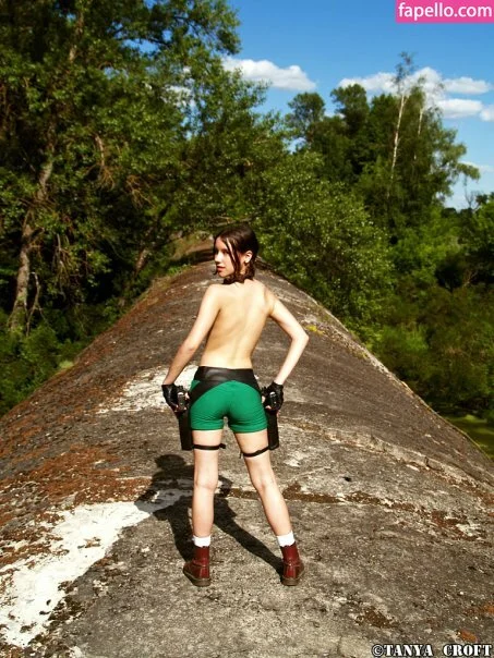 TanyaCroft Onlyfans Photo Gallery 