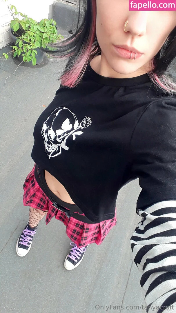 TanyaCroft Onlyfans Photo Gallery 