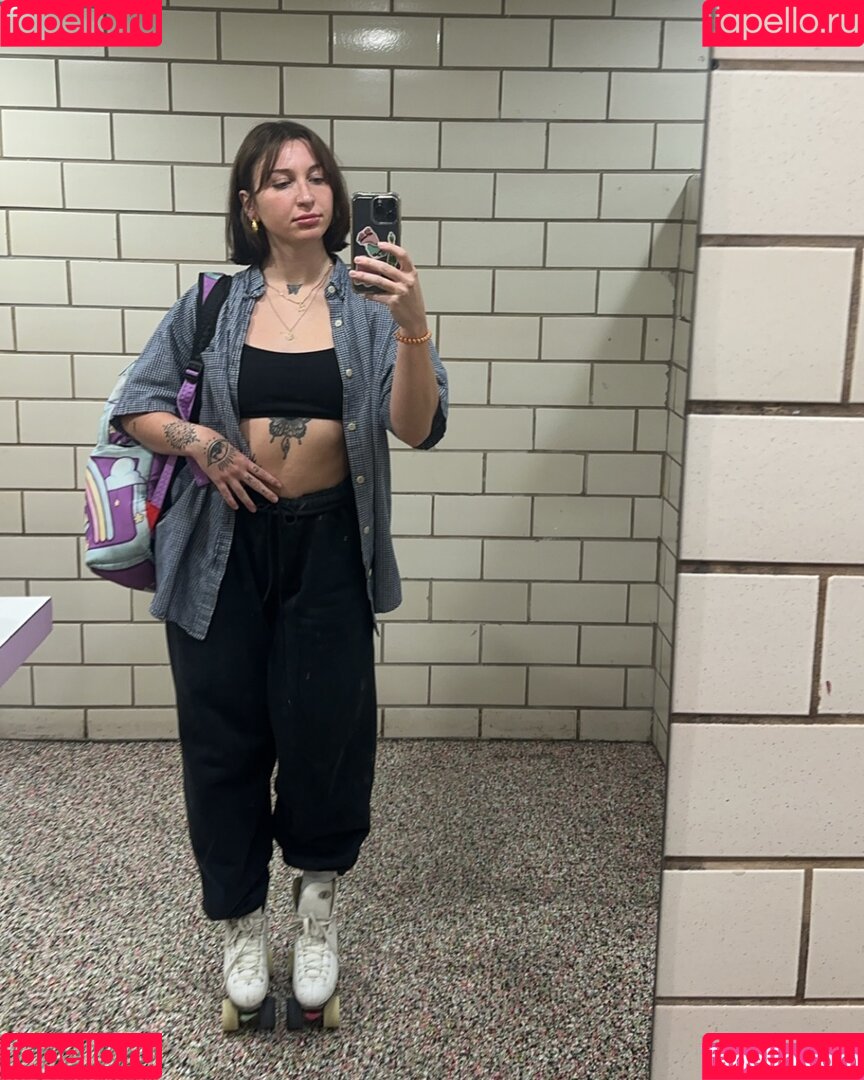 Ally R Onlyfans Photo Gallery 