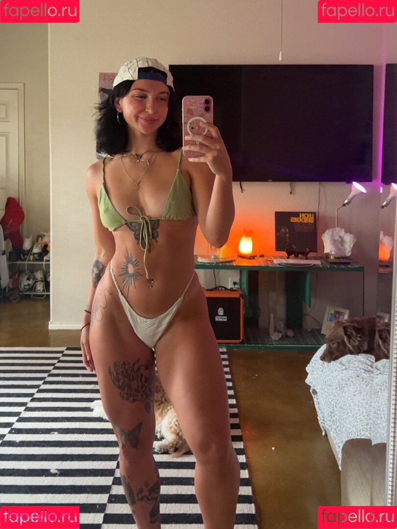 Ally R Onlyfans Photo Gallery 