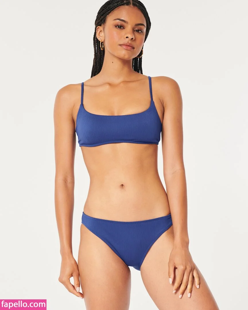 Ally R Onlyfans Photo Gallery 