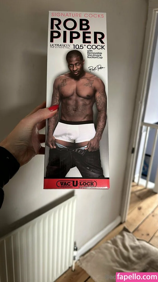 adreenacuckoldress Onlyfans Photo Gallery 