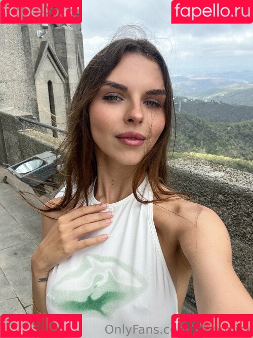 Vika Mednis Onlyfans Photo Gallery 