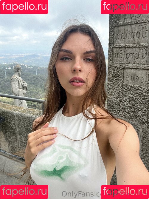 Vika Mednis Onlyfans Photo Gallery 