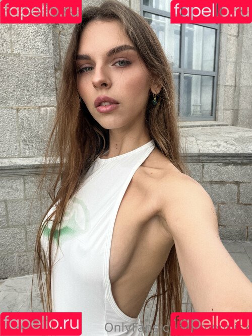 Vika Mednis Onlyfans Photo Gallery 