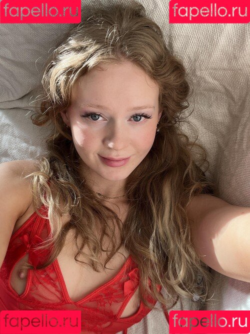 Librarosebud Onlyfans Photo Gallery 