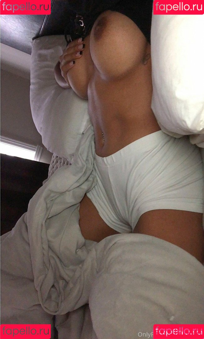 Squiirt Queen Onlyfans Photo Gallery 