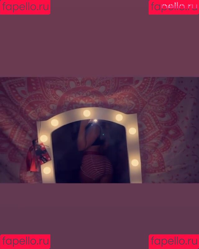 Mackenzie Spohn Onlyfans Photo Gallery 