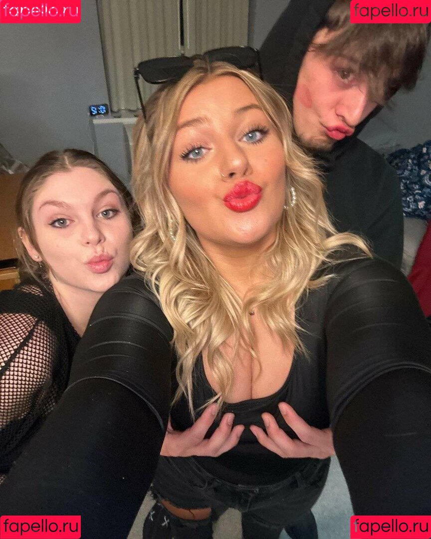 Mackenzie Spohn Onlyfans Photo Gallery 