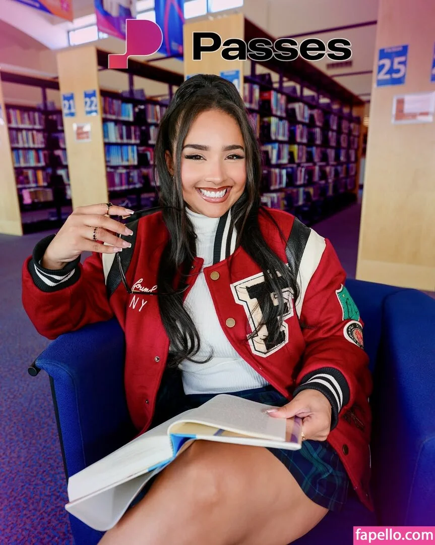 Demetria Onlyfans Photo Gallery 