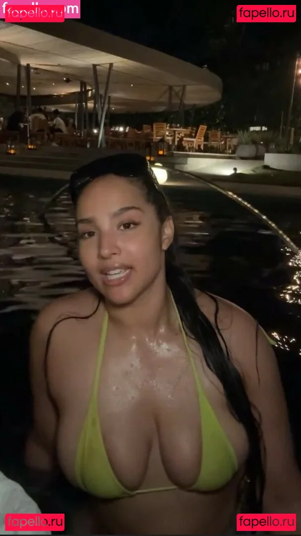 Demetria Onlyfans Photo Gallery 