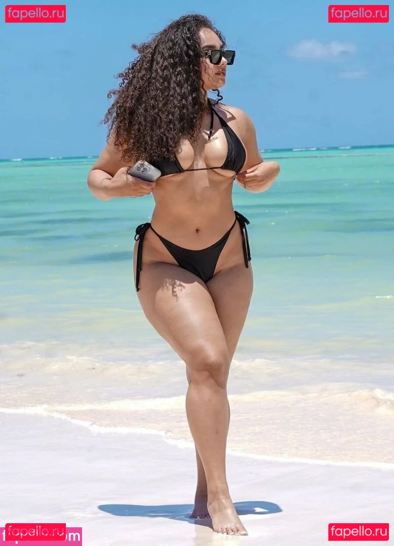 Demetria Onlyfans Photo Gallery 