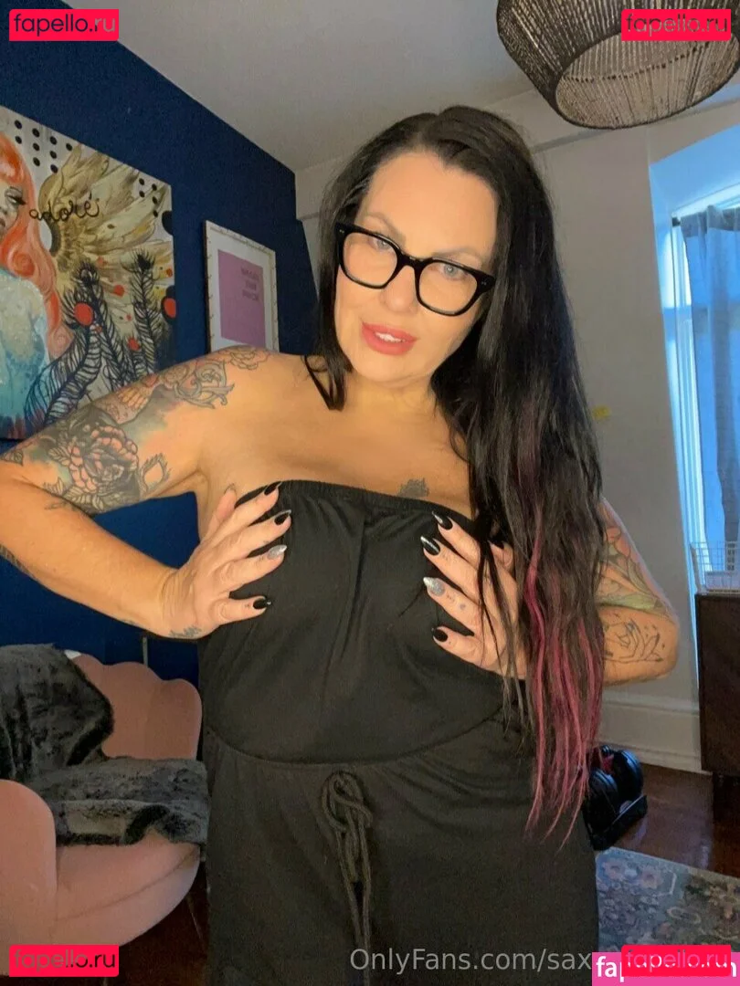 saxanextdoor Onlyfans Photo Gallery 