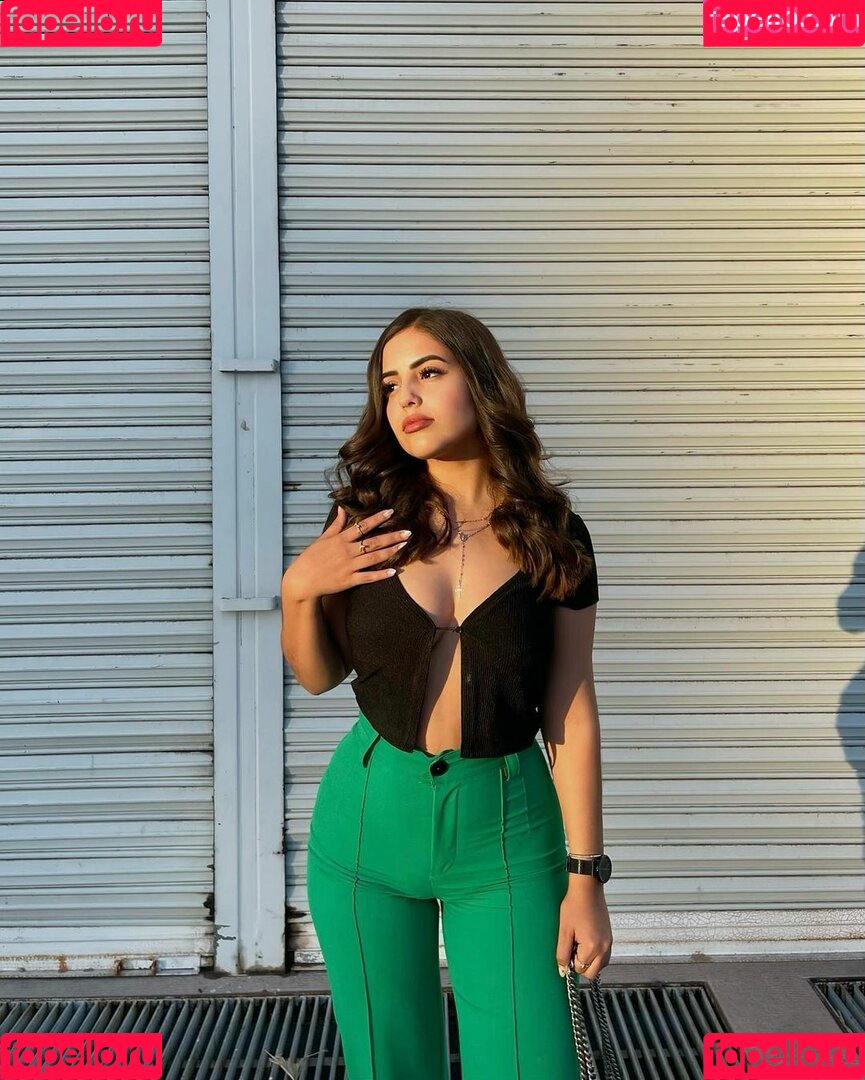 Frida Najera Onlyfans Photo Gallery 