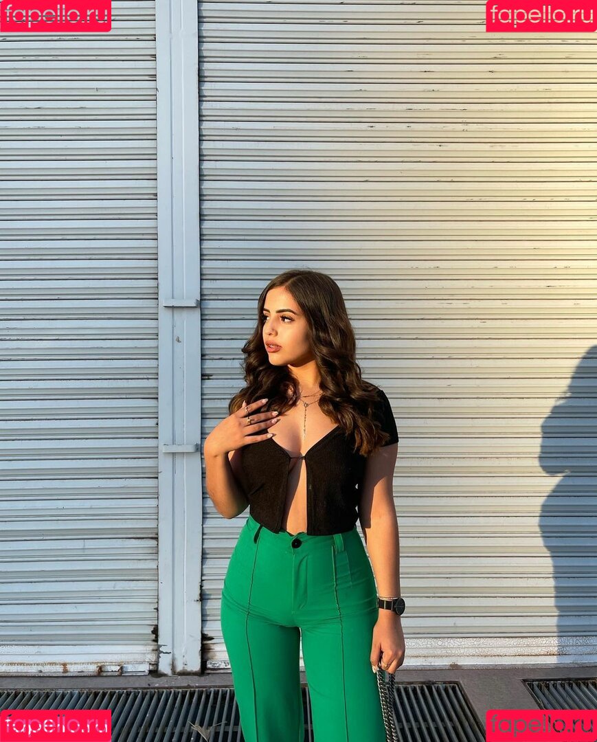 Frida Najera Onlyfans Photo Gallery 