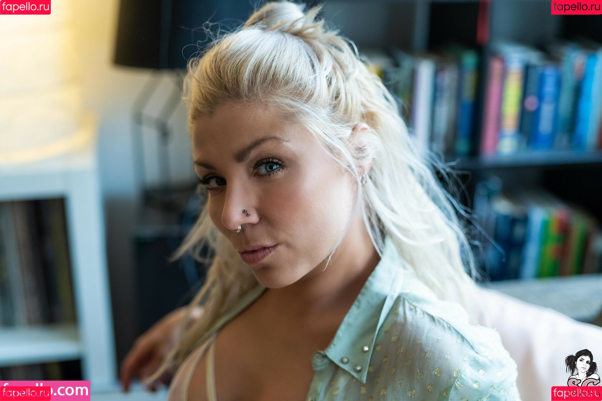 Waikiki Onlyfans Photo Gallery 