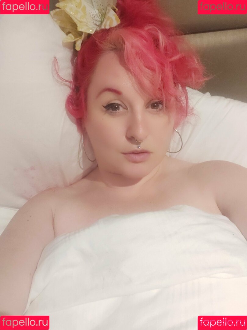 roxystardust Onlyfans Photo Gallery 