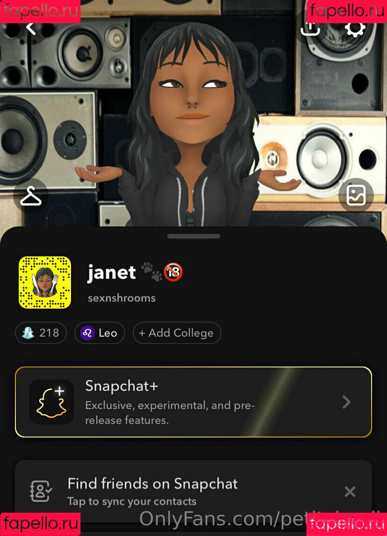 petitchepii Onlyfans Photo Gallery 