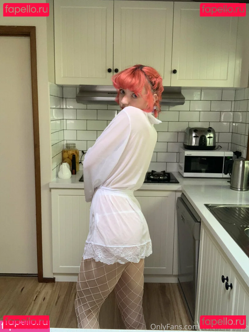 valentinemae Onlyfans Photo Gallery 