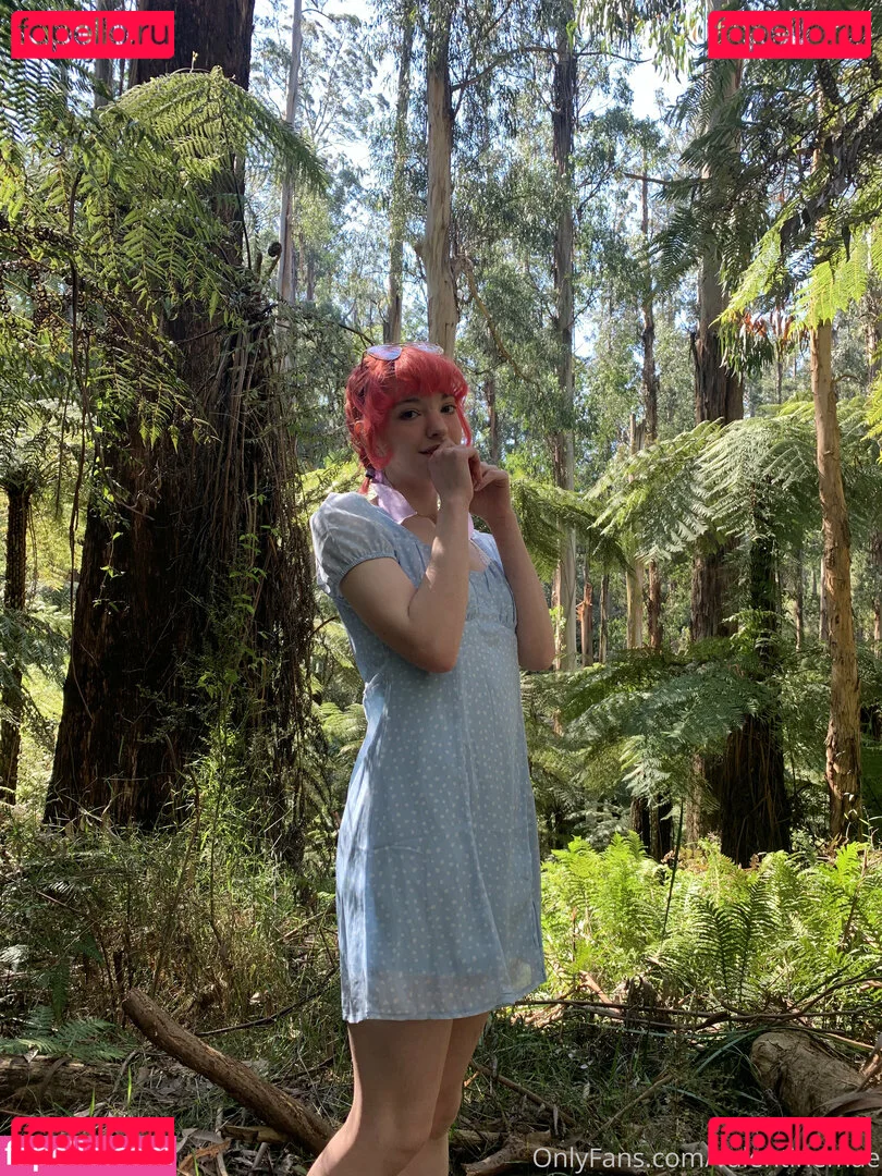 valentinemae Onlyfans Photo Gallery 