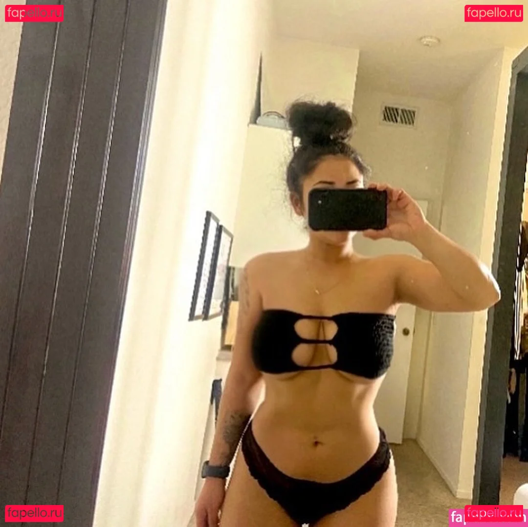 Sarai Fonseca Onlyfans Photo Gallery 