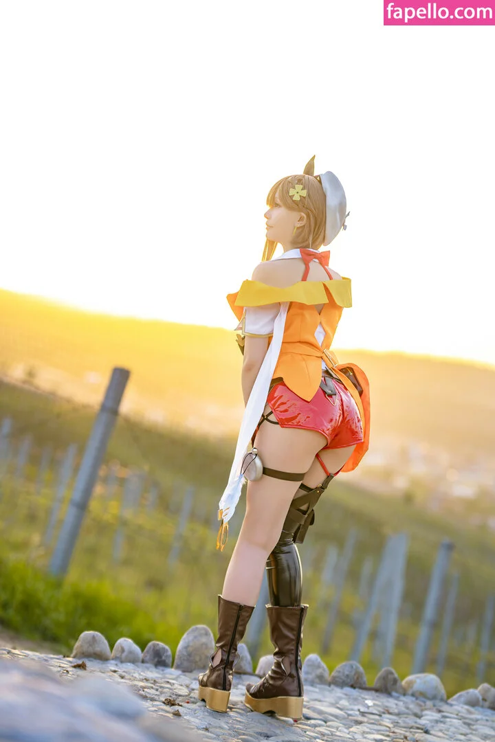 Hoshilily Onlyfans Photo Gallery 