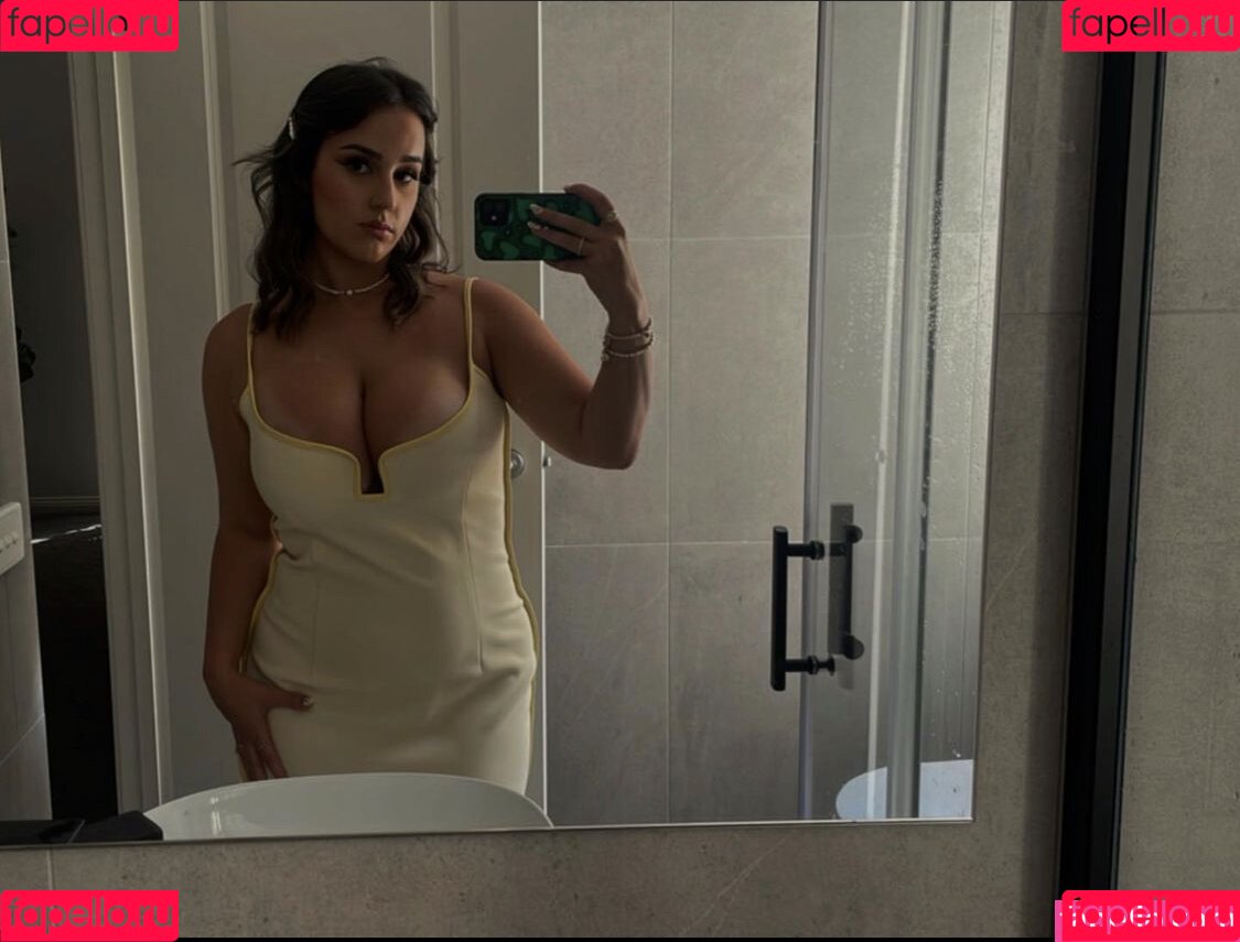 Hannah M Onlyfans Photo Gallery 