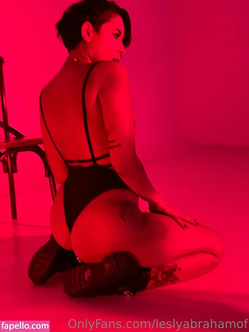 leslyabrahamof Onlyfans Photo Gallery 